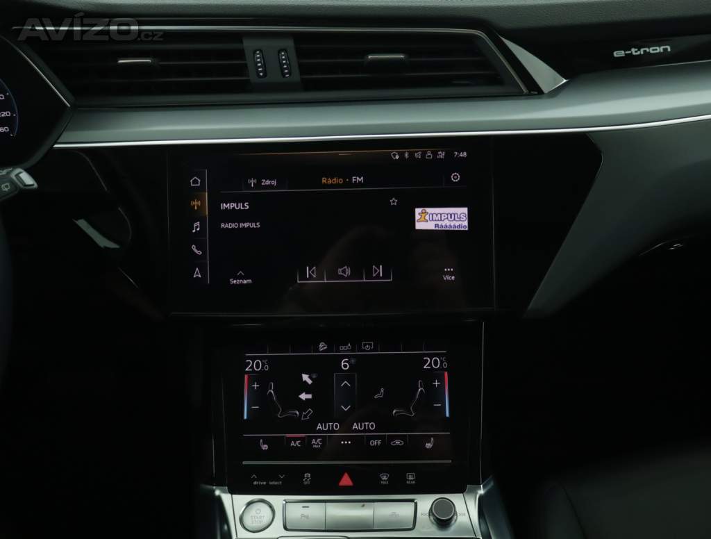 Foto inzerátu Audi e-tron e-tron 50 quattro