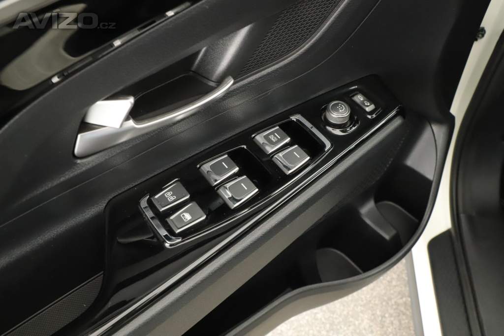 Foto inzerátu SsangYong Korando 1.5 T-GDI