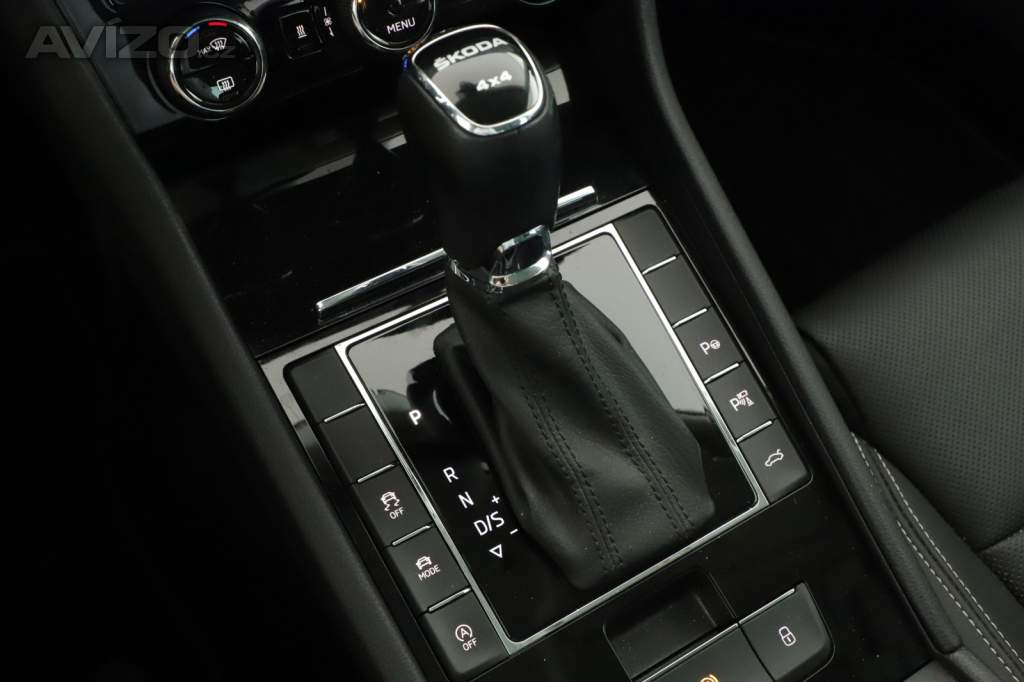 Foto inzerátu Skoda Superb 2.0 TDI
