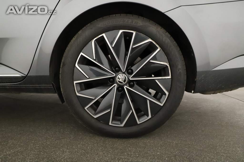Foto inzerátu Skoda Superb 2.0 TDI