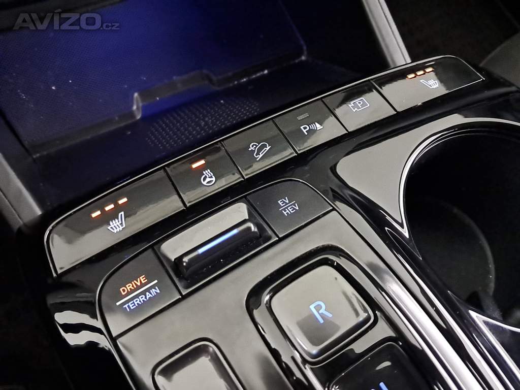 Foto inzerátu Hyundai Tucson 1.6 T-GDI PHEV