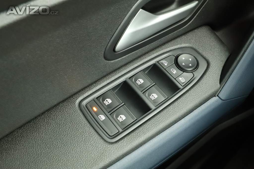 Foto inzerátu Dacia Duster 1.6 Hybrid