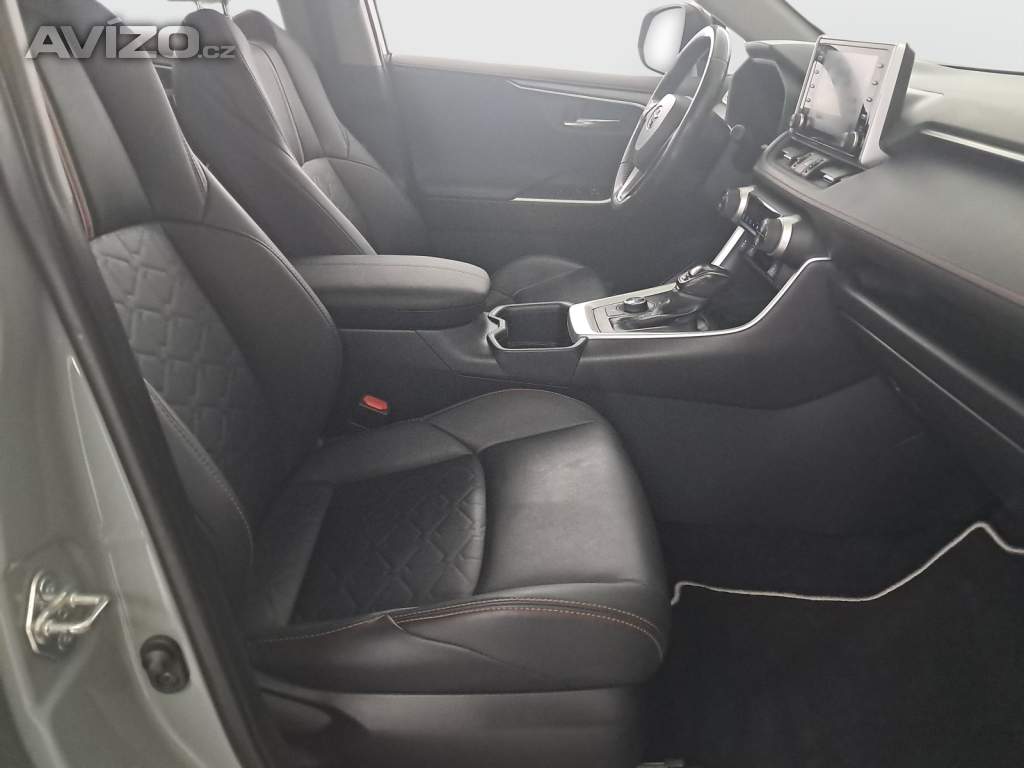 Foto inzerátu Toyota RAV 4 2.5 Hybrid