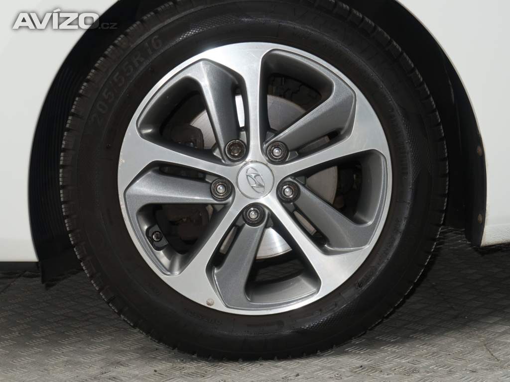 Foto inzerátu Hyundai i30 1.6 GDI