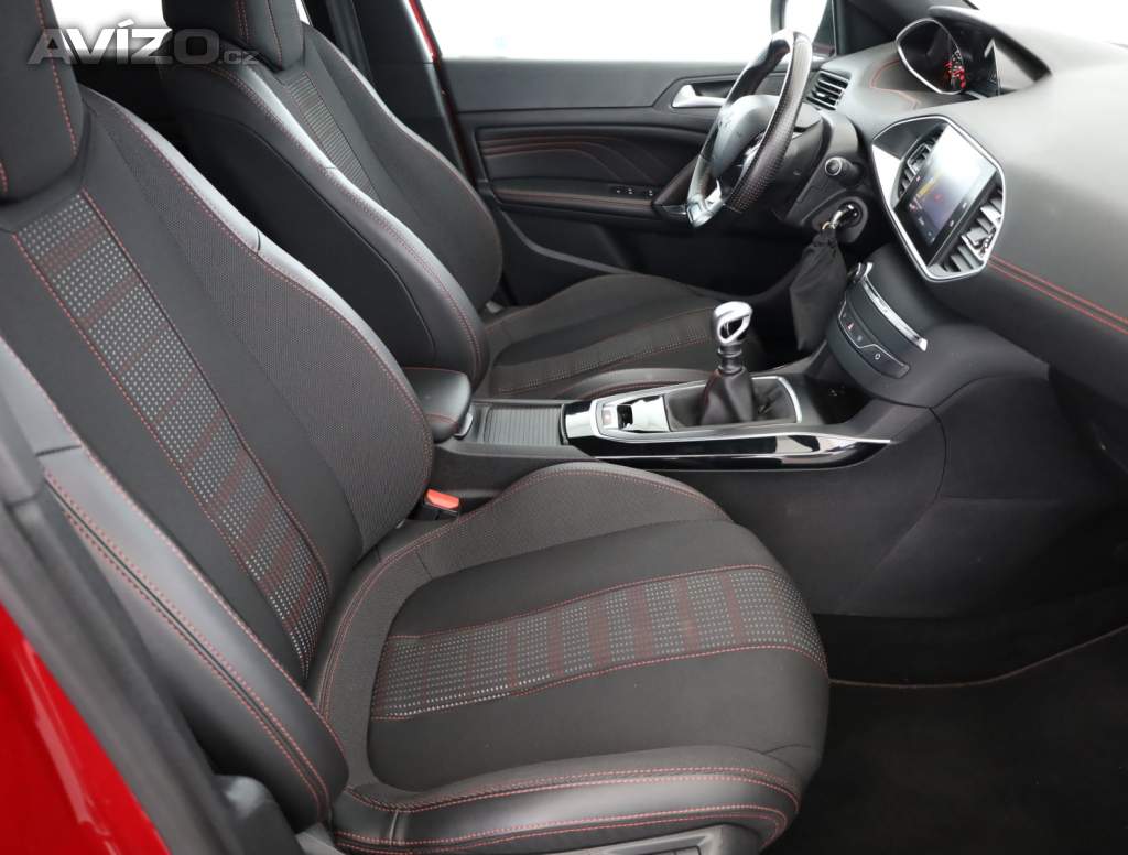 Foto inzerátu Peugeot 308 1.2 PureTech