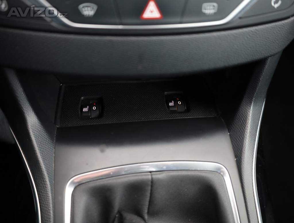 Foto inzerátu Peugeot 308 1.2 PureTech