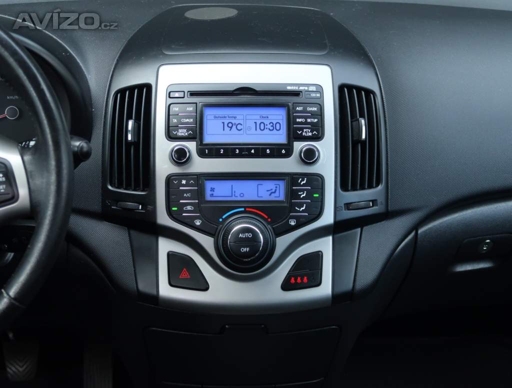 Foto inzerátu Hyundai i30 1.6 CVVT
