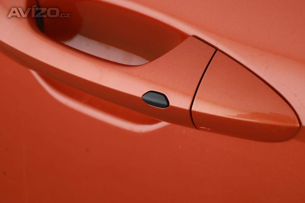 Foto inzerátu Hyundai Kona Electric 48 kWh