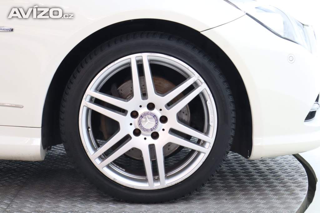 Foto inzerátu Mercedes E E 250