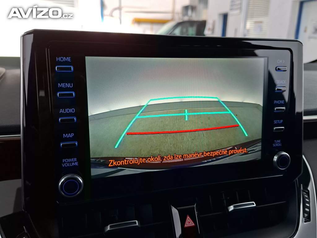 Foto inzerátu Toyota Corolla 1.8 Hybrid
