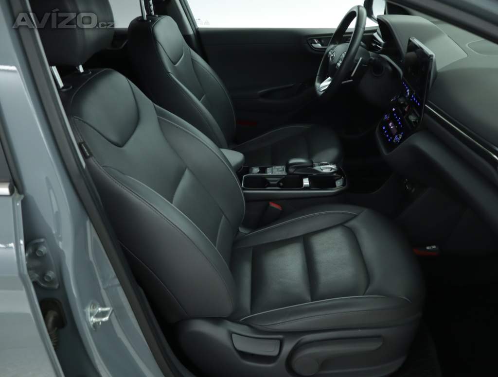 Foto inzerátu Hyundai Ioniq Electric 38 kWh