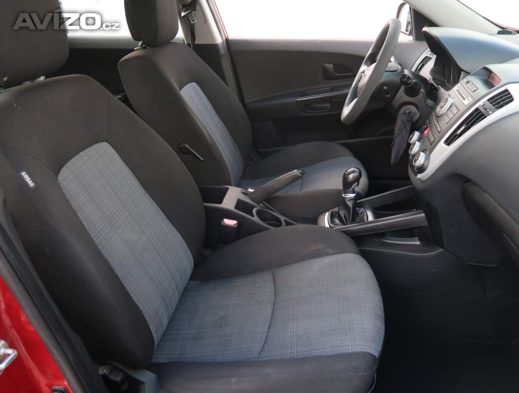 Foto inzerátu Kia Ceed 1.6 CVVT