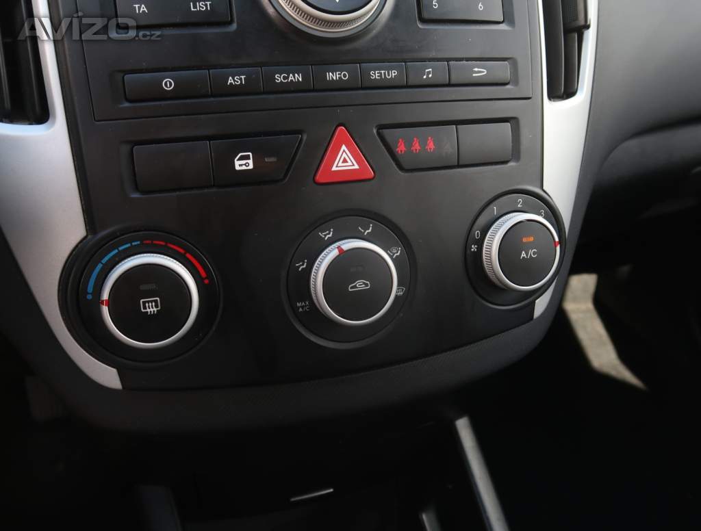 Foto inzerátu Kia Ceed 1.6 CVVT