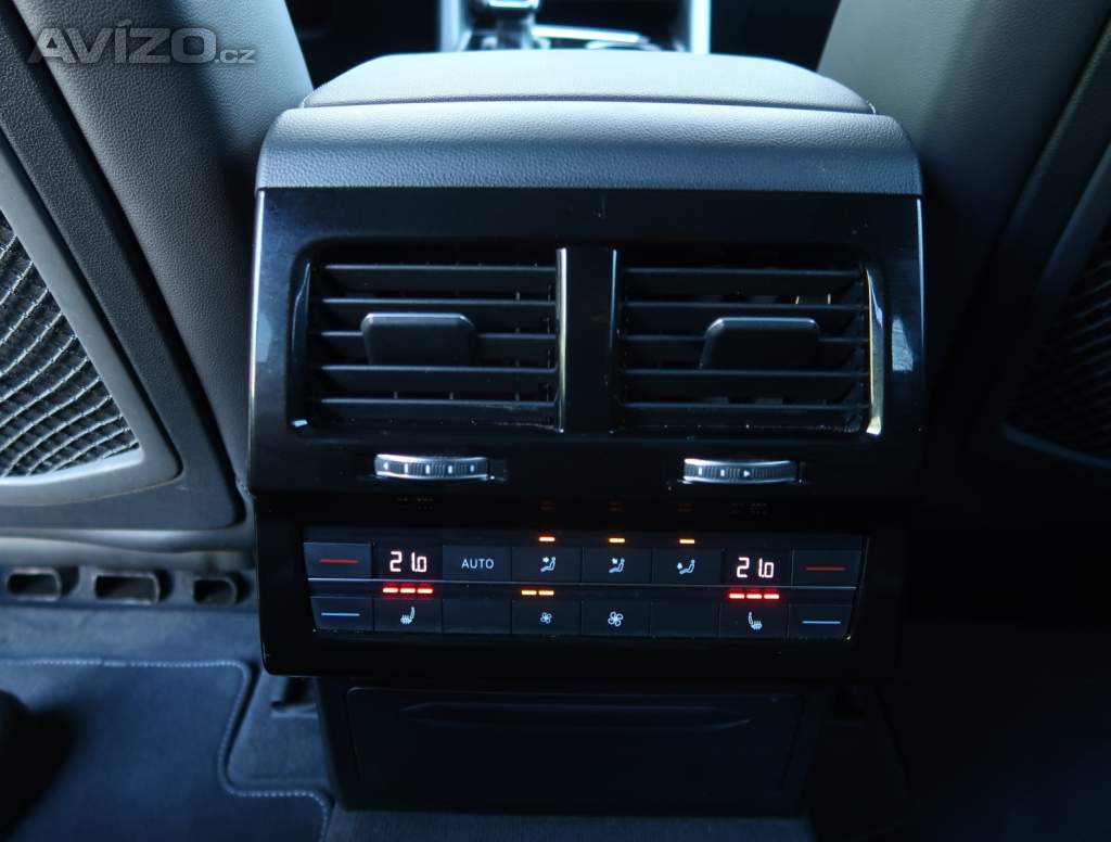 Foto inzerátu VW Touareg 3.0 TDI