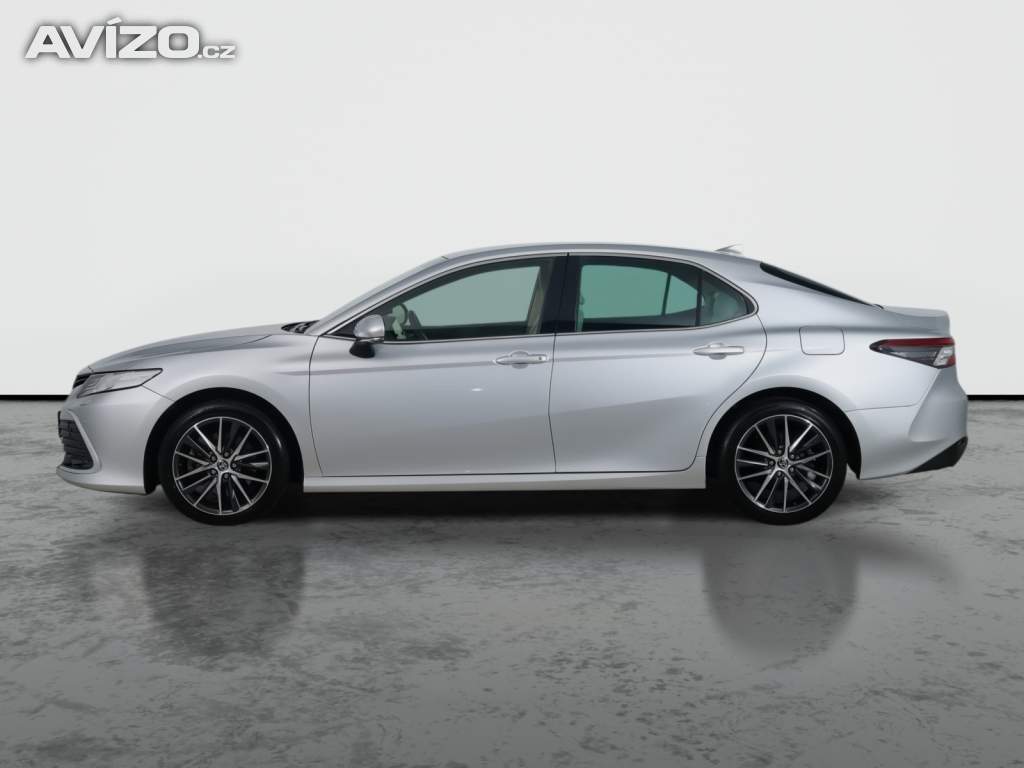 Foto inzerátu Toyota Camry 2.5 Hybrid