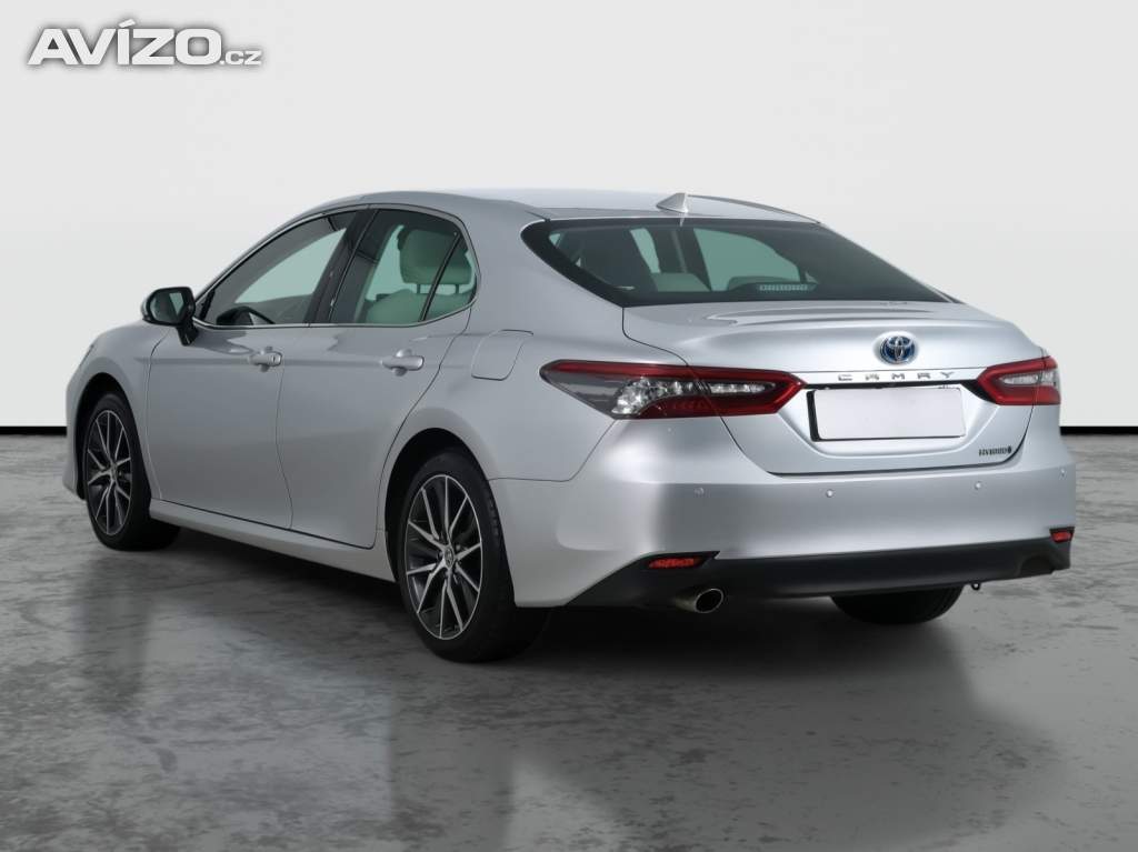 Foto inzerátu Toyota Camry 2.5 Hybrid