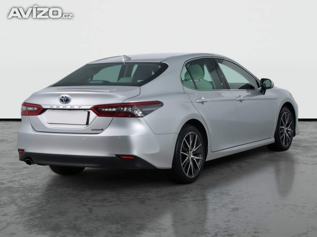Foto inzerátu Toyota Camry 2.5 Hybrid