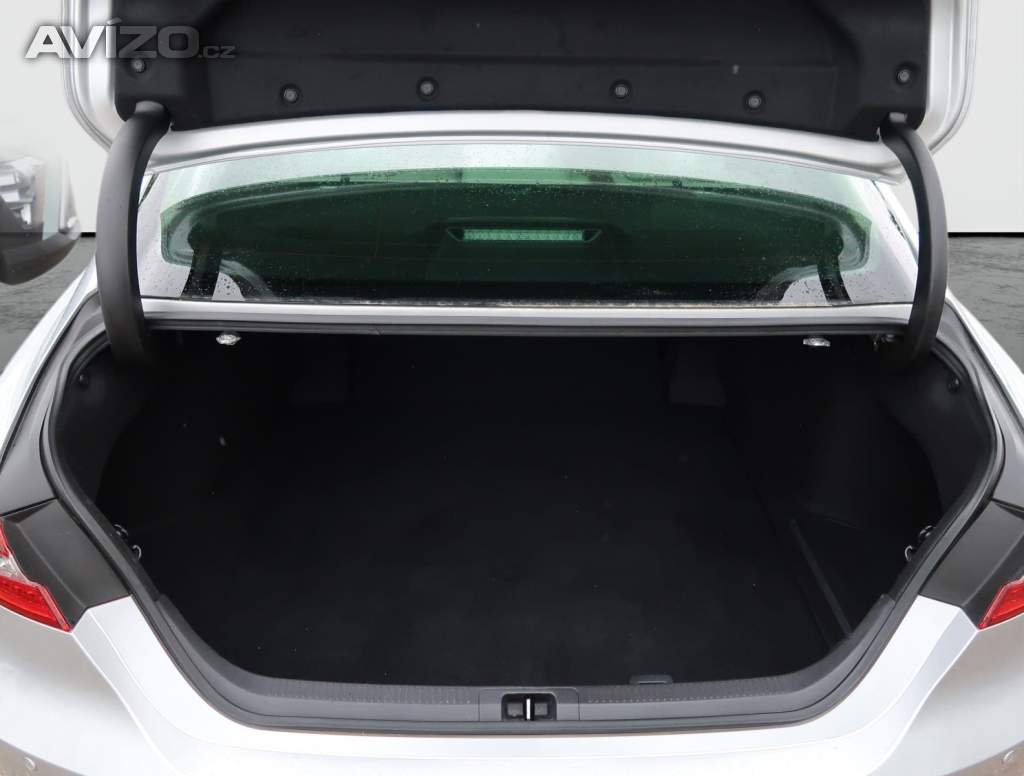 Foto inzerátu Toyota Camry 2.5 Hybrid