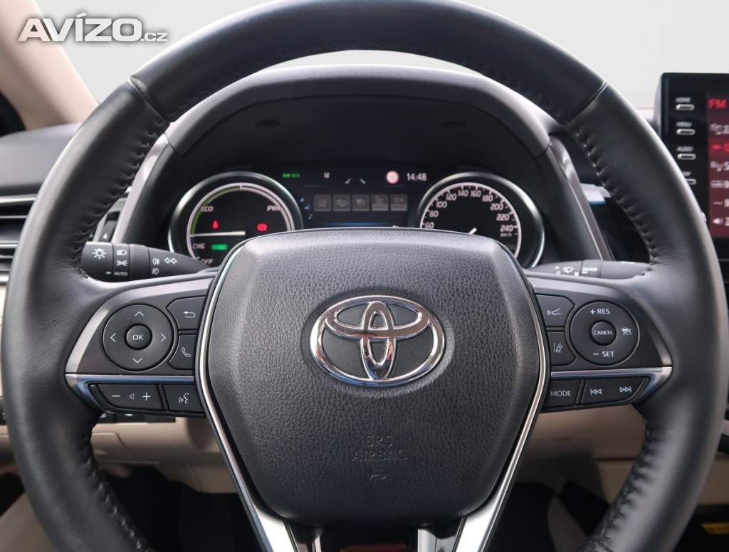 Foto inzerátu Toyota Camry 2.5 Hybrid