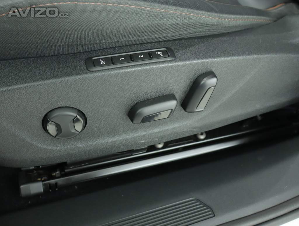 Foto inzerátu Skoda Enyaq iV 80 (82 kWh)