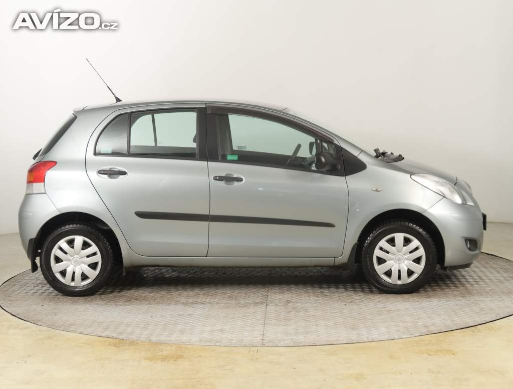 Foto inzerátu Toyota Yaris 1.0 VVT-i