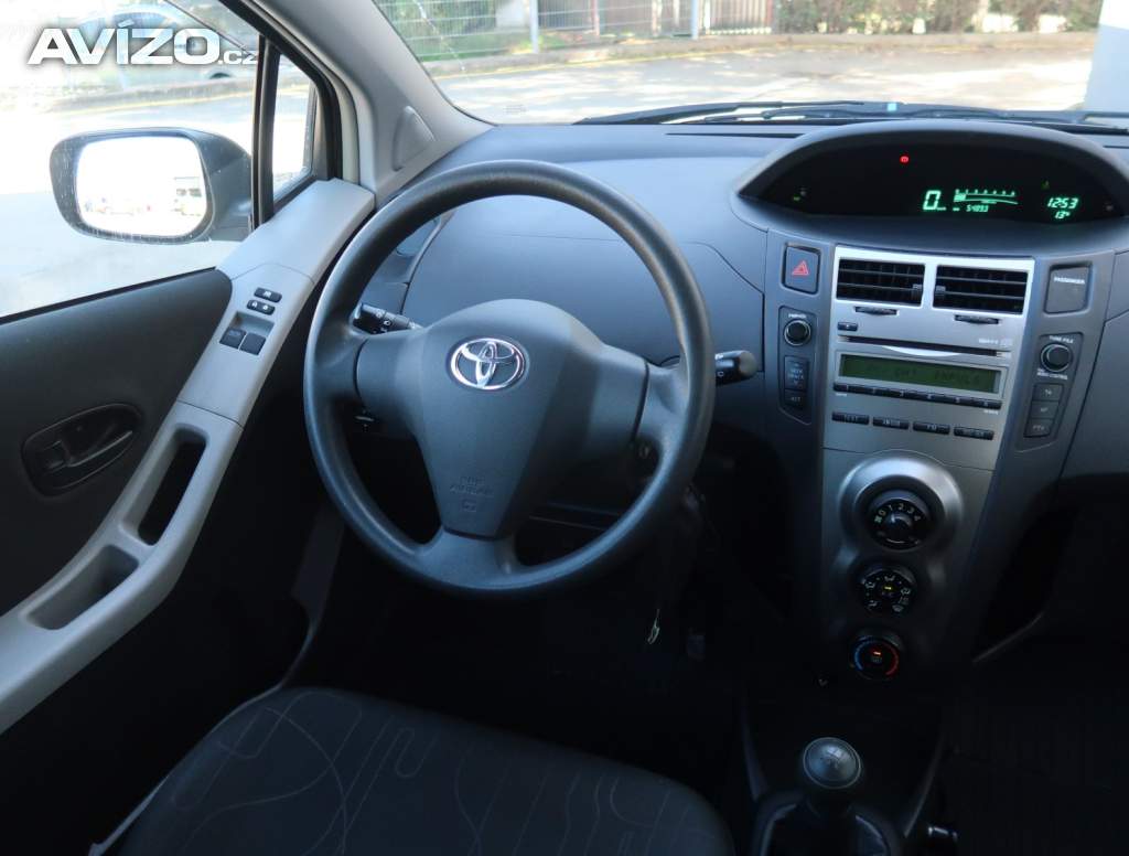 Foto inzerátu Toyota Yaris 1.0 VVT-i