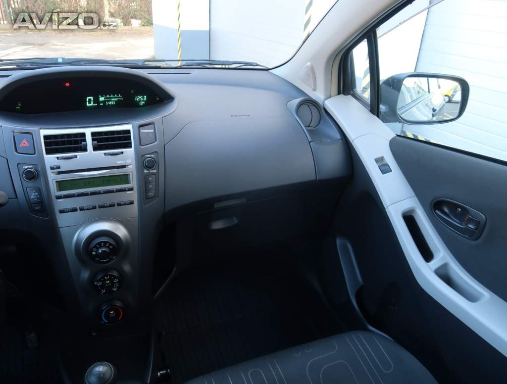 Foto inzerátu Toyota Yaris 1.0 VVT-i