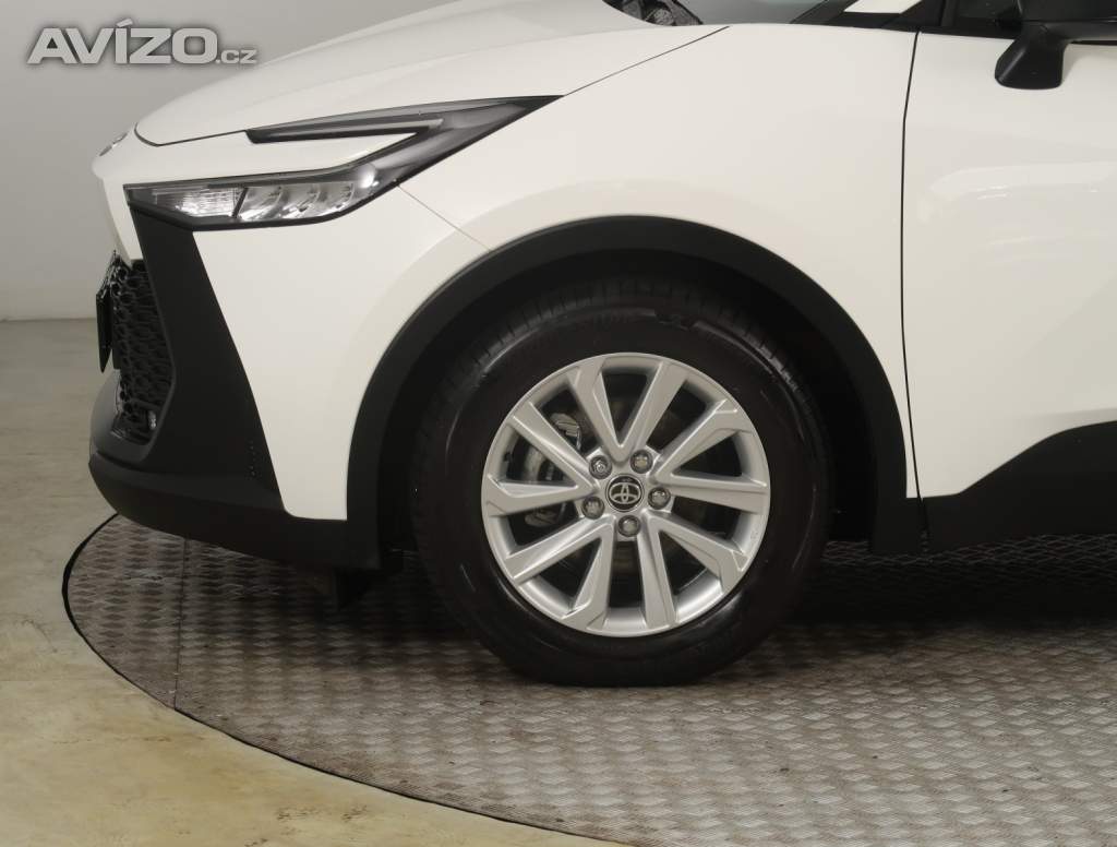 Foto inzerátu Toyota C-HR 1.8 Hybrid