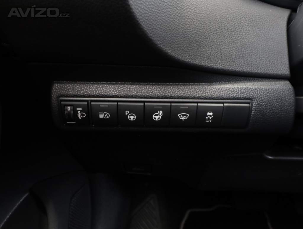 Foto inzerátu Toyota Corolla 1.8 Hybrid