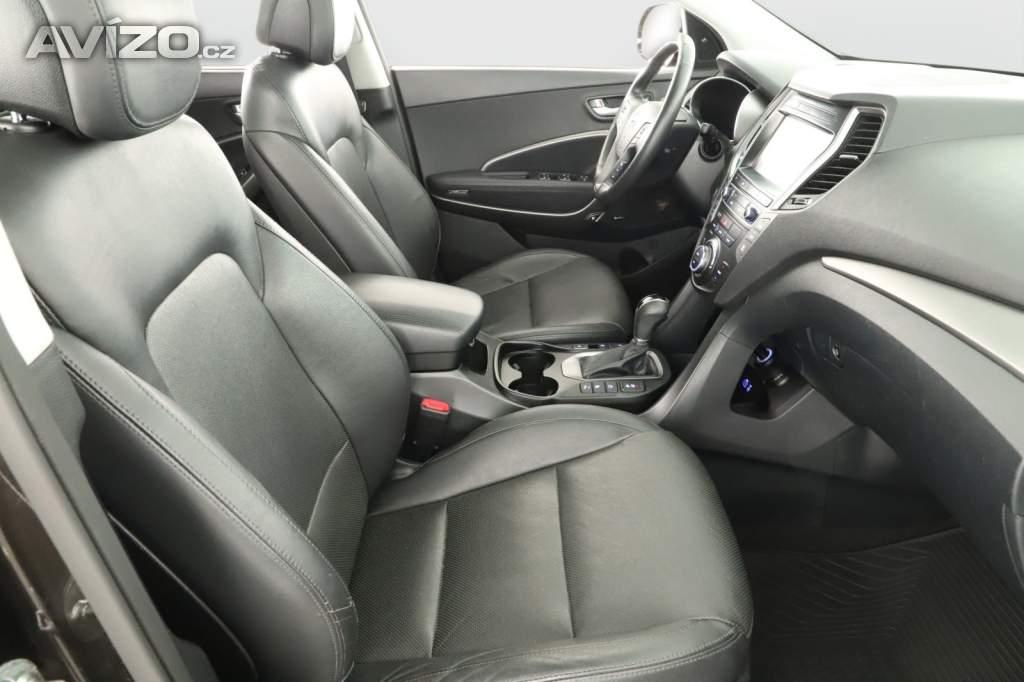 Foto inzerátu Hyundai Grand Santa Fe 2.2 CRDi Blue