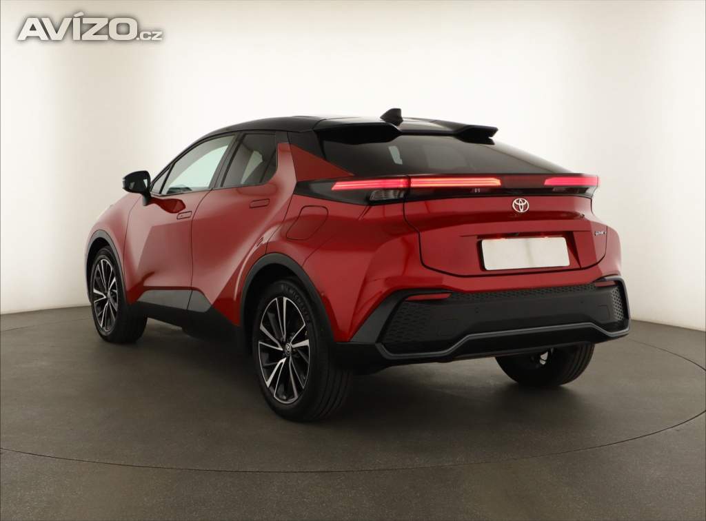 Foto inzerátu Toyota C-HR 2.0 Plug-in