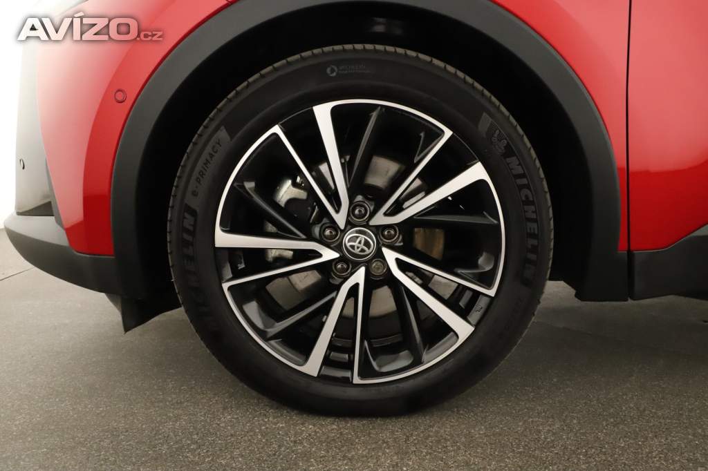 Foto inzerátu Toyota C-HR 2.0 Plug-in