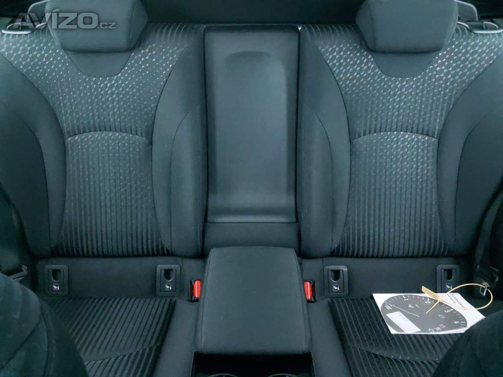Foto inzerátu Toyota Prius 1.8 PHV