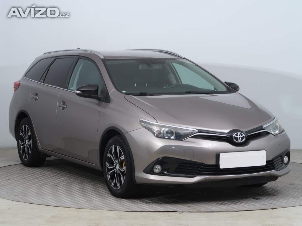Toyota Auris 1.2 Ti