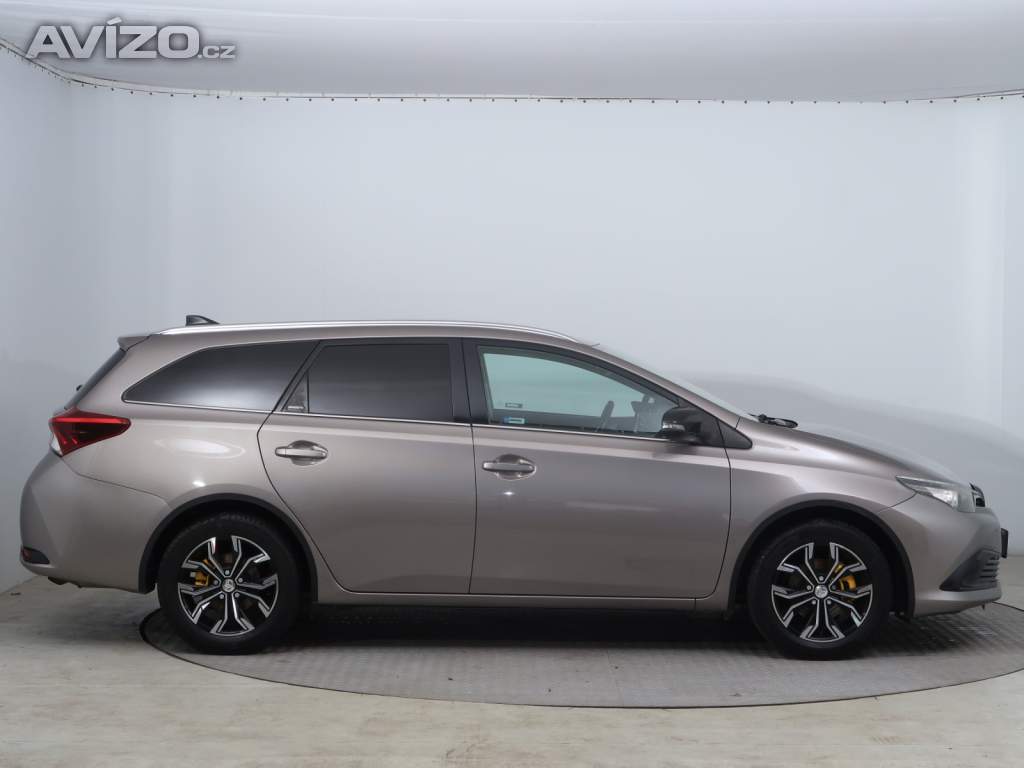 Foto inzerátu Toyota Auris 1.2 Ti