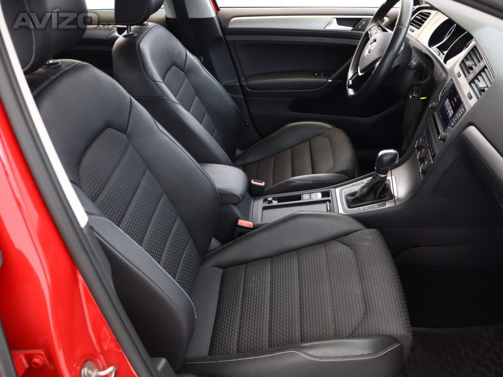 Foto inzerátu VW Golf 1.4 TSI