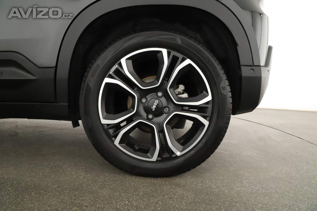 Foto inzerátu Jeep Avenger 54 kWh