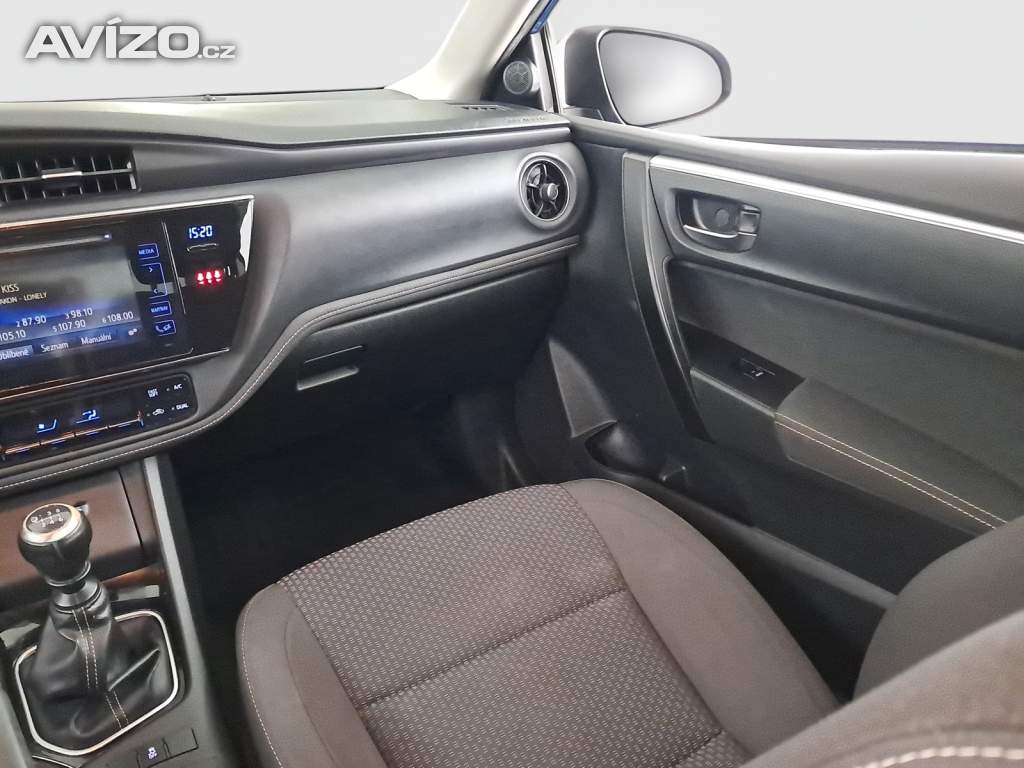 Foto inzerátu Toyota Corolla 1.6 Valvematic