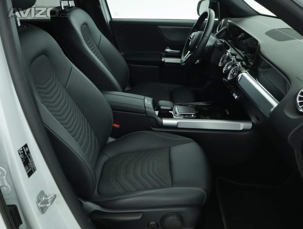 Foto inzerátu Mercedes EQB EQB 250