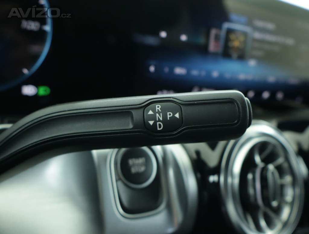 Foto inzerátu Mercedes EQB EQB 250
