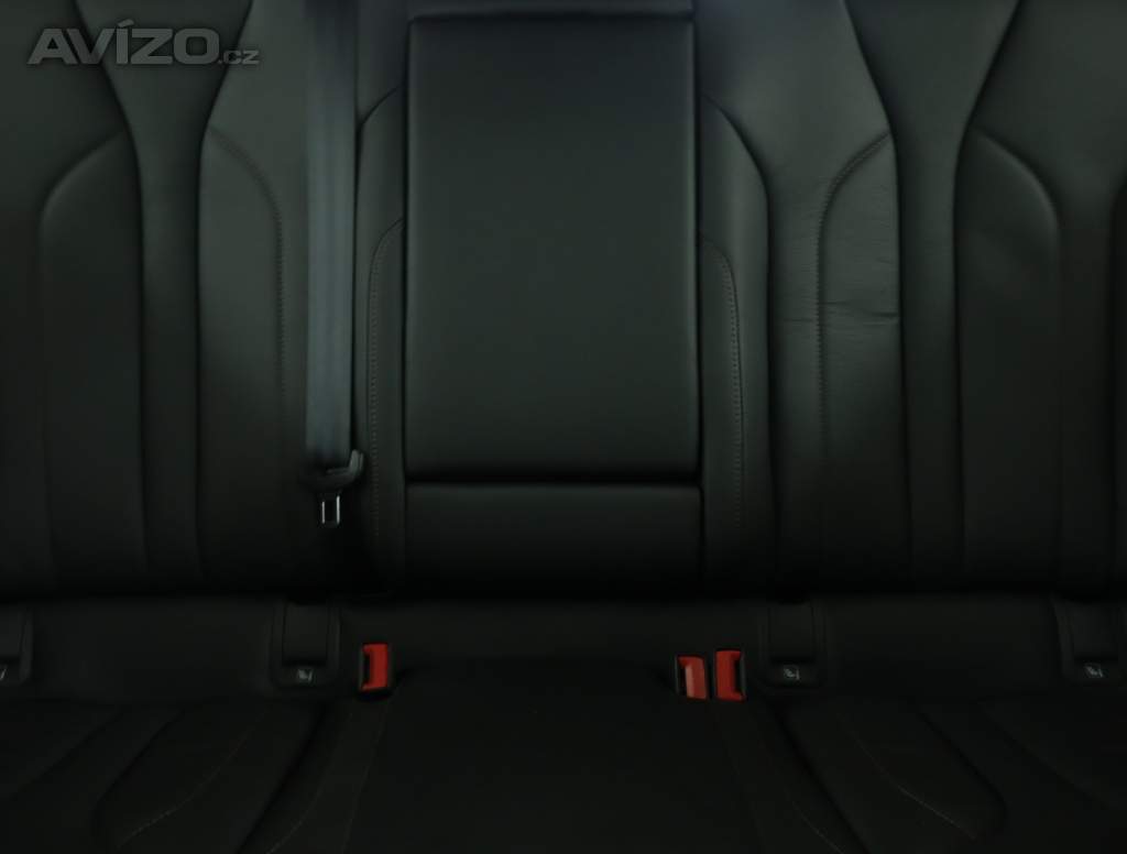 Foto inzerátu Skoda Enyaq iV 80 (82 kWh)