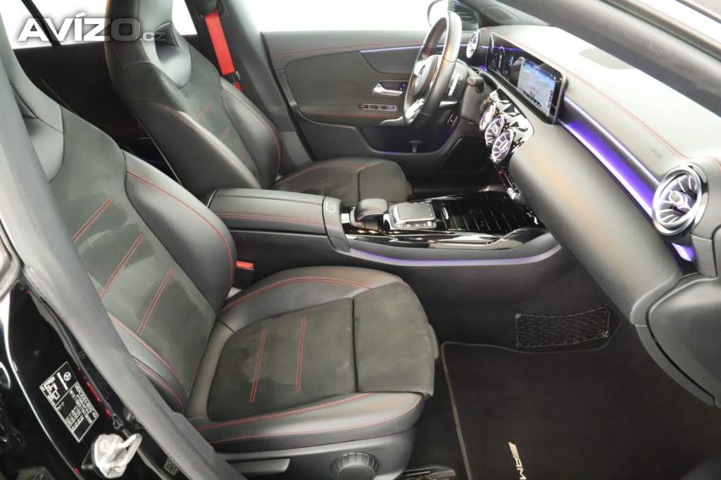 Foto inzerátu Mercedes CLA 35 AMG