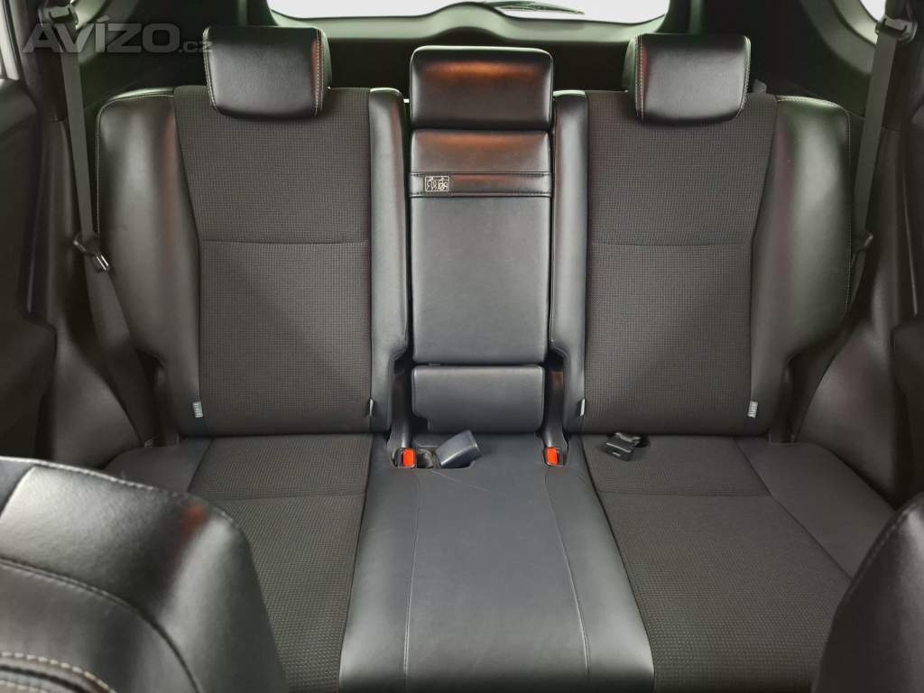 Foto inzerátu Toyota RAV 4 2.5 Hybrid