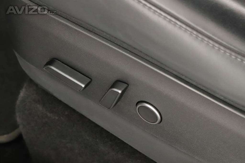 Foto inzerátu Tesla Model Y Long Range AWD 79kWh