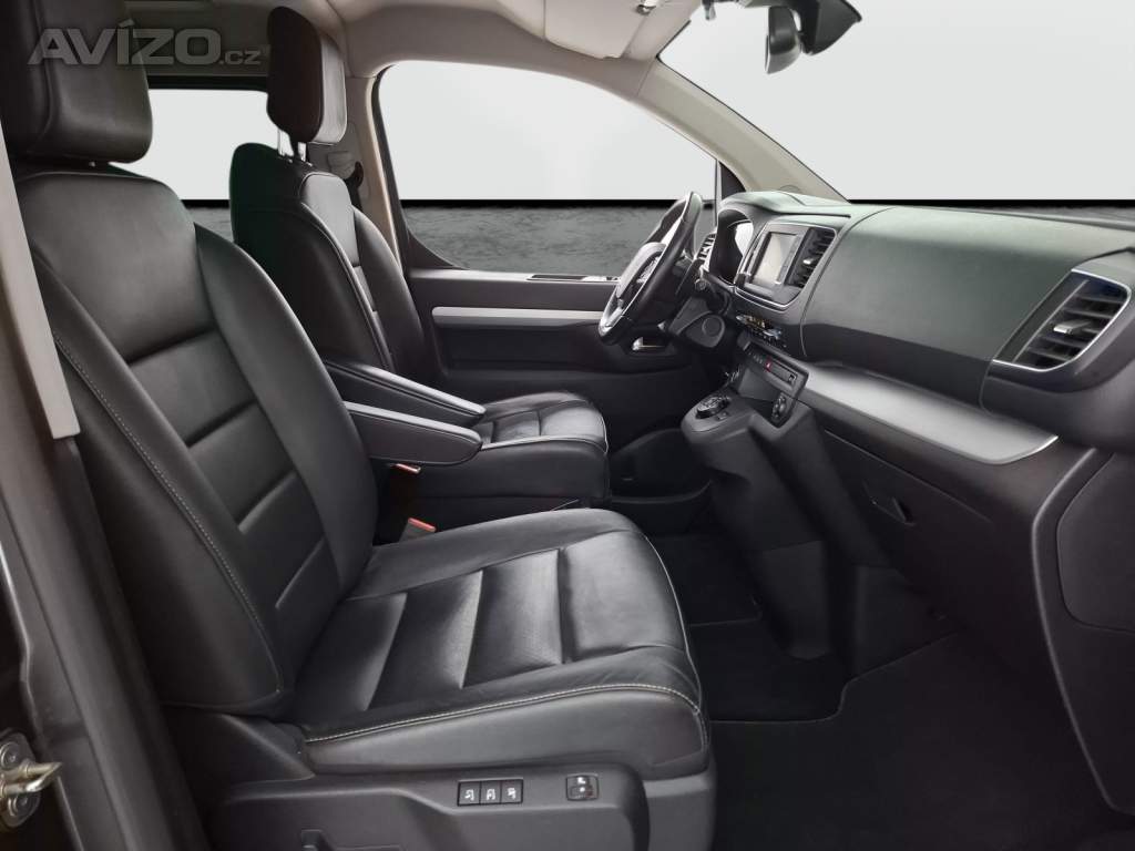 Foto inzerátu Peugeot Traveller 2.0 BlueHDi