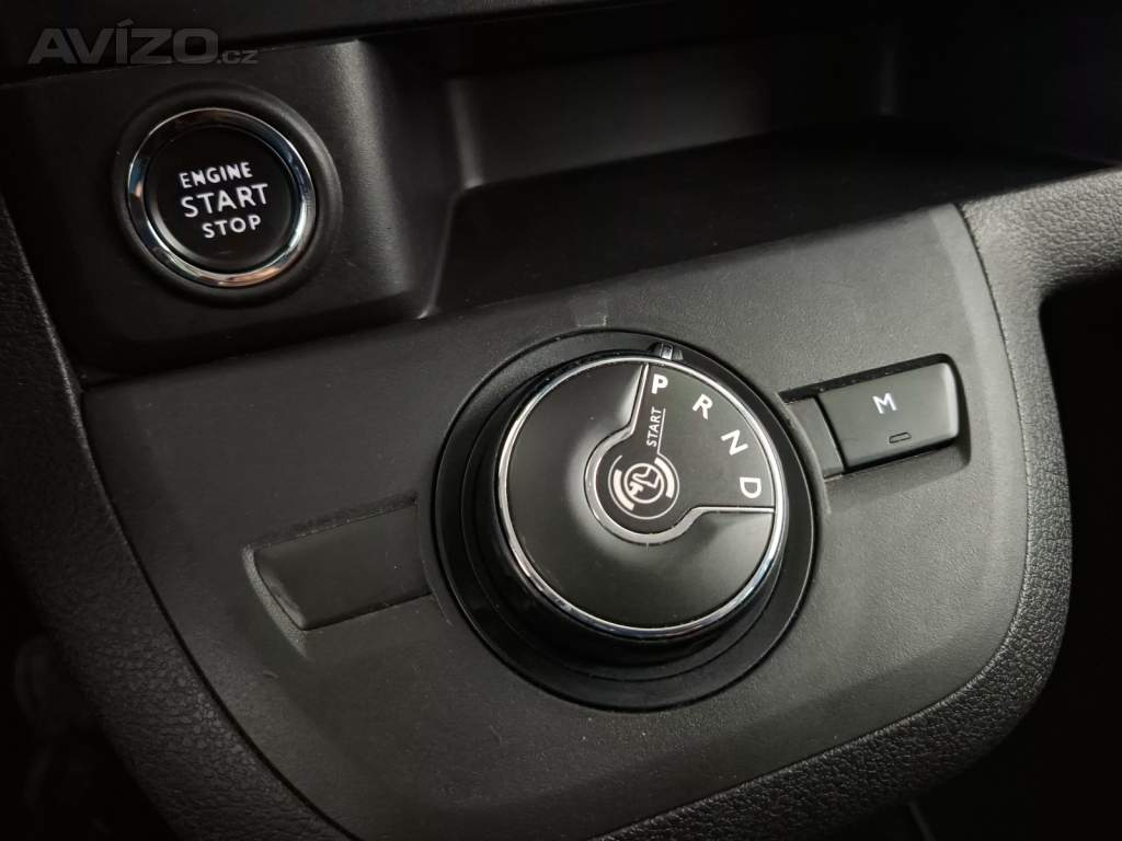 Foto inzerátu Peugeot Traveller 2.0 BlueHDi