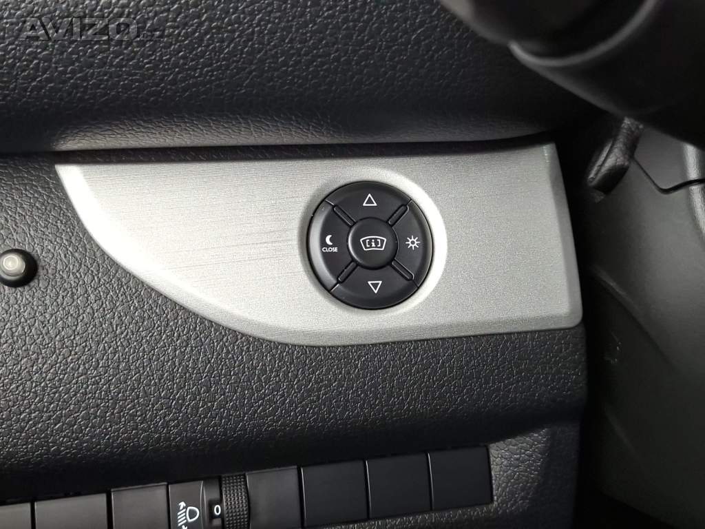 Foto inzerátu Peugeot Traveller 2.0 BlueHDi