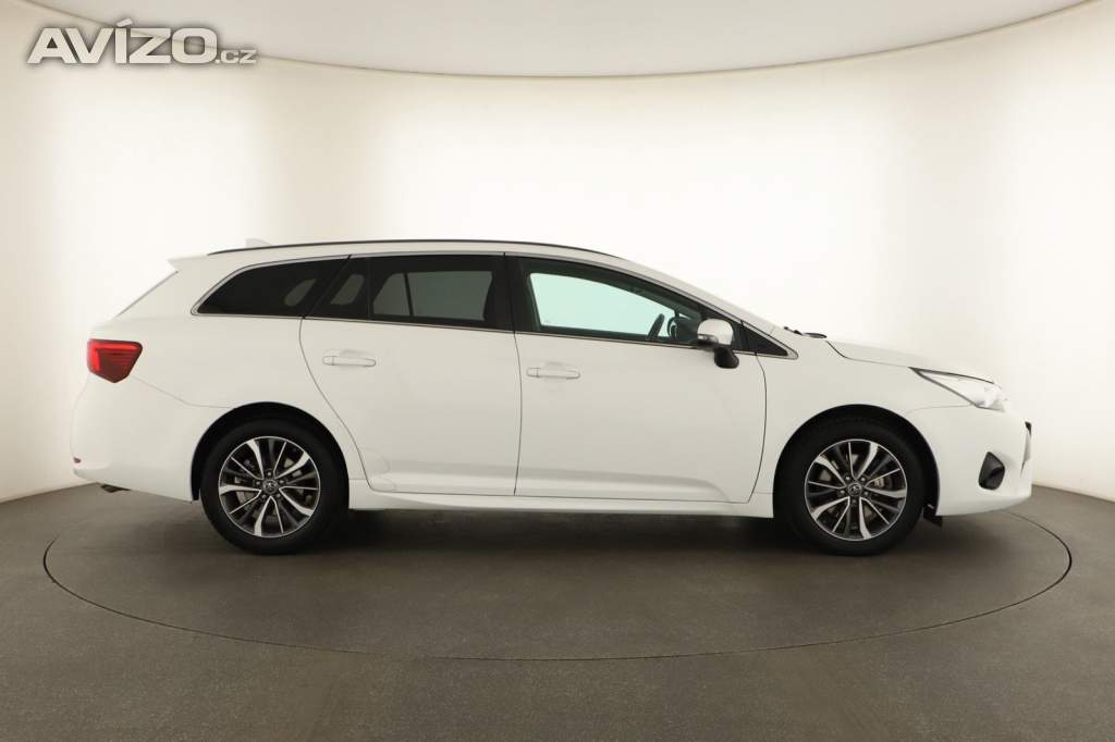 Foto inzerátu Toyota Avensis 2.0 D-4D