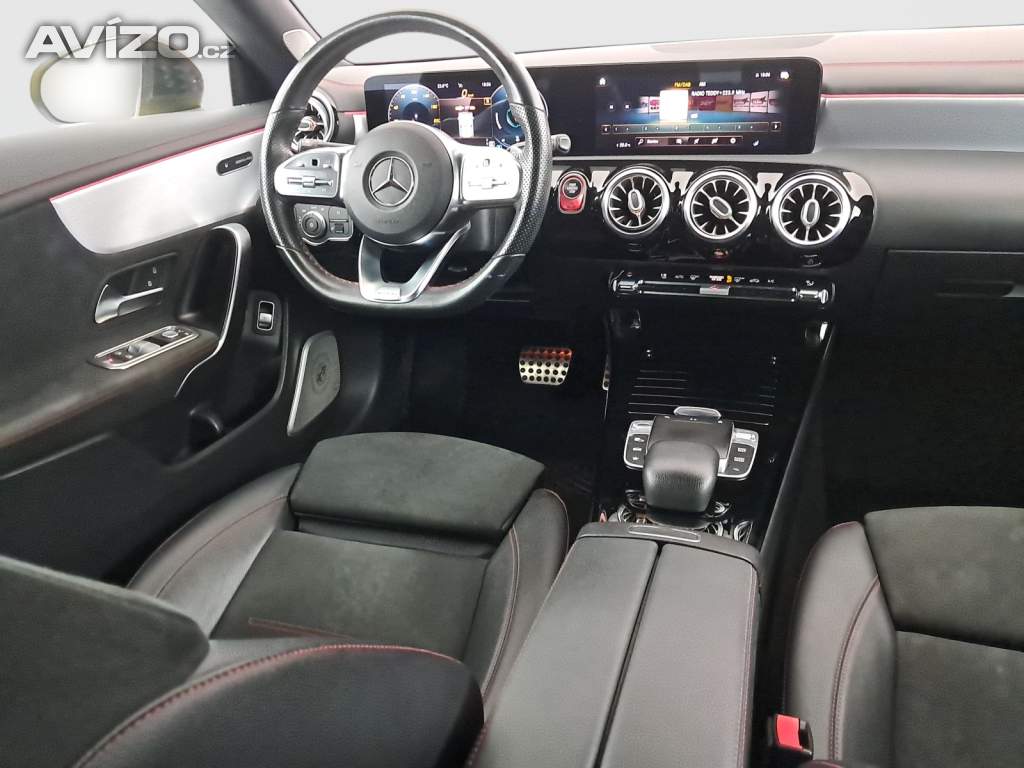 Foto inzerátu Mercedes CLA 200 d 4MATIC
