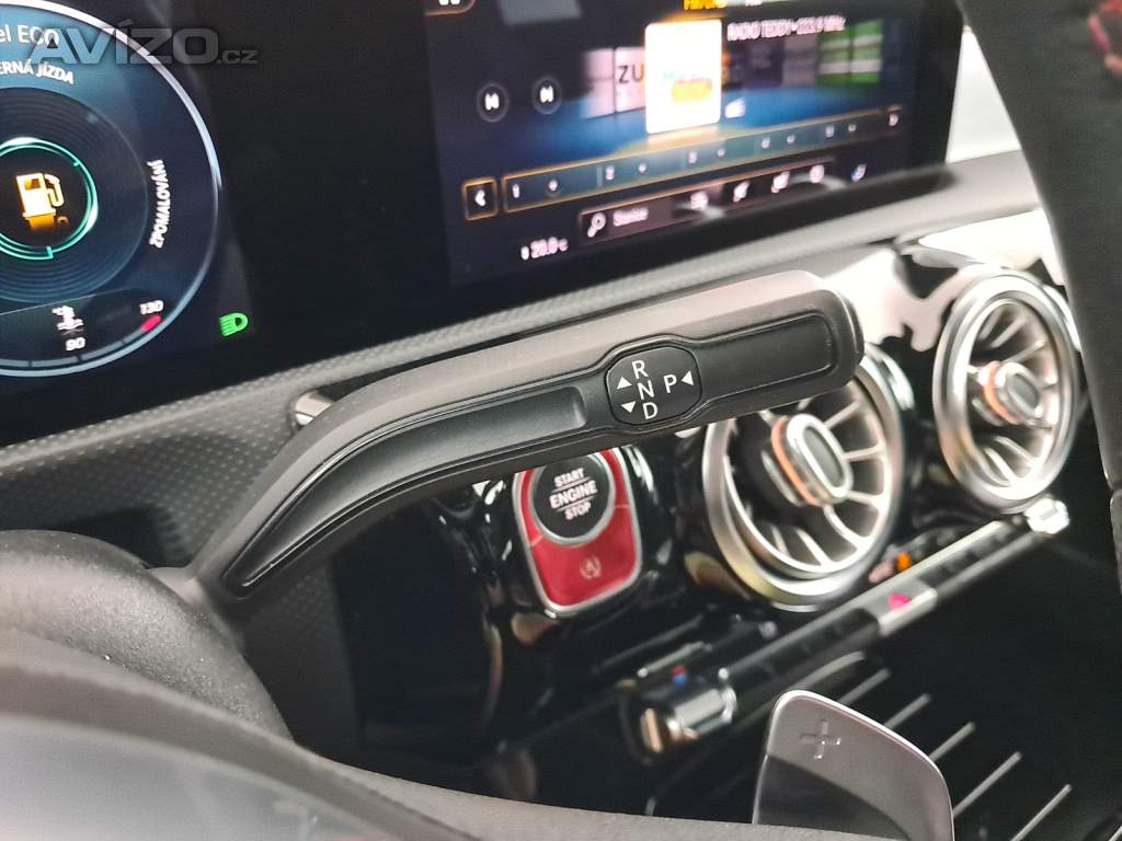 Foto inzerátu Mercedes CLA 200 d 4MATIC